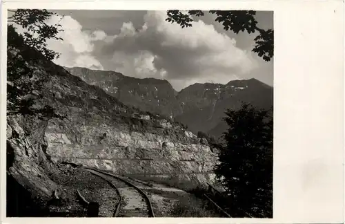 Eisenerz/Steiermark - Erzberg - Abbaustufen - Im Hintergrund der Reichenstein -306380