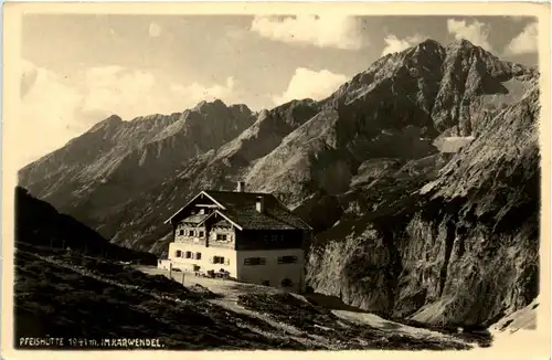 Pfeishütte im Karwendel -259554