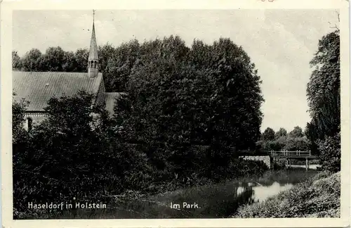 Haseldorf - Im Park -258634