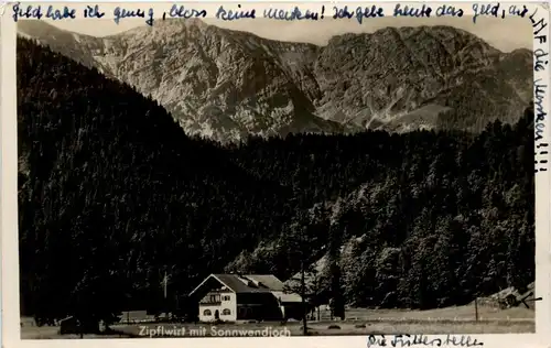 Zipfelwirt mit Sonnwendjoch -261606