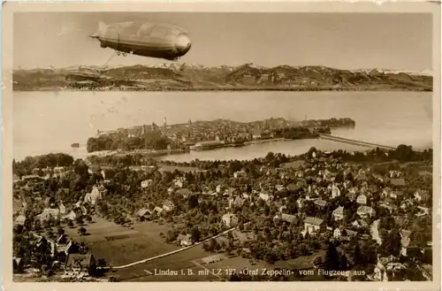 Zeppelin über Lindau -254044
