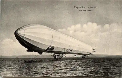 Zeppelins Luftschiff -254050