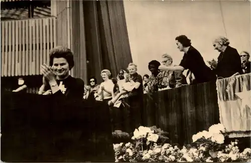 Kossmonaution Valentina Tereschkawa auf dem Weltkongress der Frauen - Moscow 1963 -256054