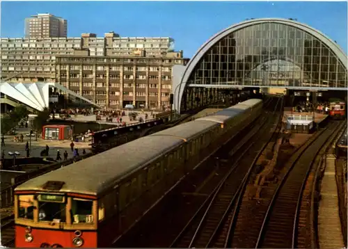 Berlin - S Bahnhof Alexanderplatz -212720