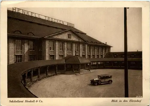 Wiesbaden - Sektkellerei Henkell -249758