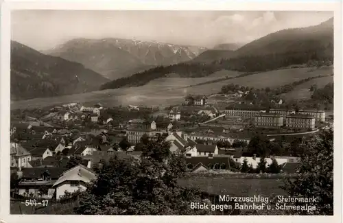 Mürzzuschlag/Steiermark - Mürzzuschlag - Blick gegen Bahnhof u. Schneealpe -309406