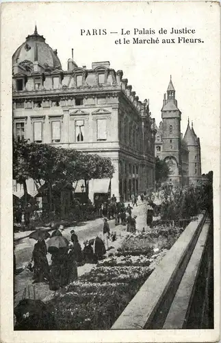 Paris - Le Palais -24550