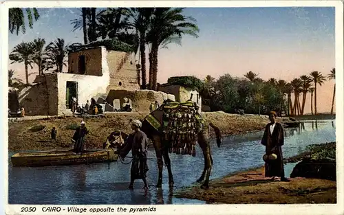 Cairo - Village opposite the pyramids -25144