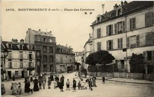 EMontmorency - Place des Cerisiers -26046