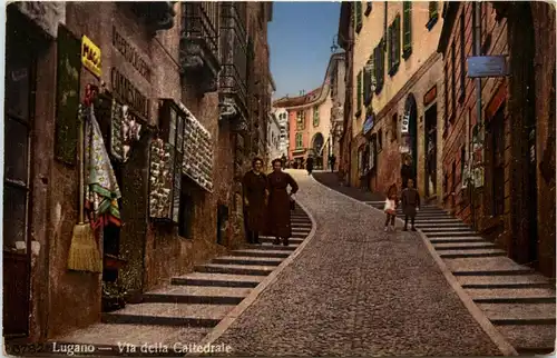 Lugano - Via della Cattedrale -271642