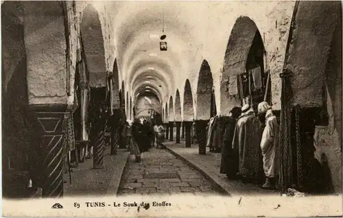 Tunis - Le Souk -30410