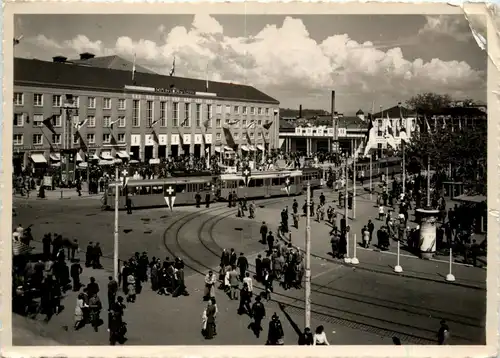 Basel - Mustermesse mit Tram -272686