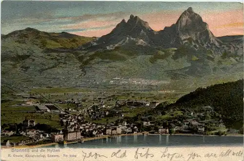 Brunnen und die Mythen -273252