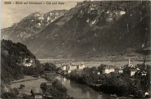 Blick auf Interlaken-Ost -273712