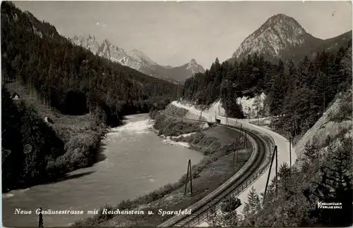 Admont, Neue Gesäusestrasse mit Reichenstein u. Sparafeld -310846