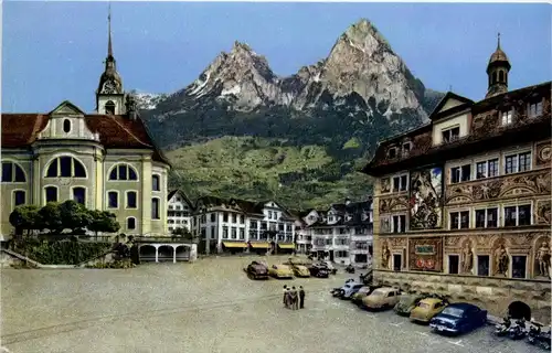 Schwyz - Rathausplatz -274122