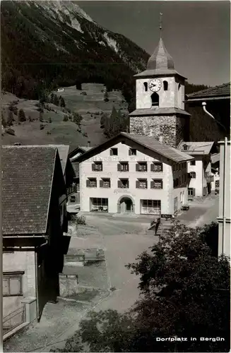 Dorfplatz in Bergün -275144