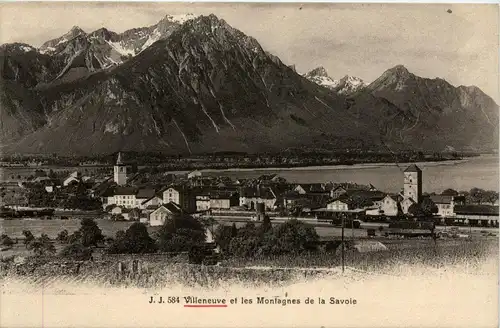 Villeneuve et les Montagnes de la Savoie -275444