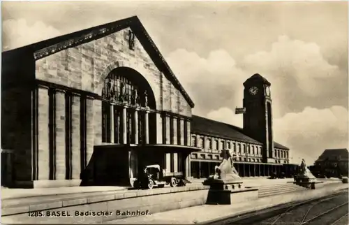 Basel Badischer Bahnhof -275674