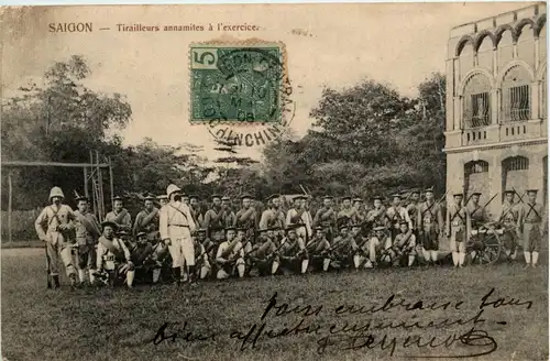 Saigon - Tirailleurs annamites a l exercice -242102