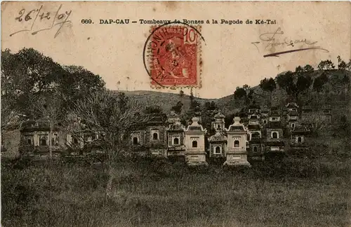 Dap-Cau - Tombeaux -242164