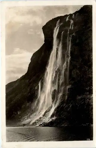 Die sieben Schwestern -243520