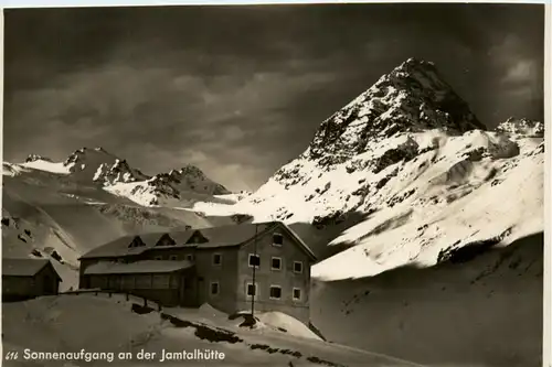 Sonstige Tirol - Sonnenaufgang an der Jamtalhütte -312928