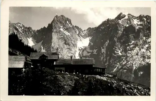 Kufstein und rundherum/Tirol - Vorderkaiserfelden mit Wildem Kaiser -312212