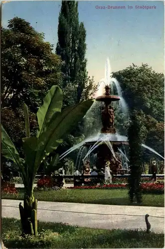 Graz/Steiermark - Graz, Brunnen im Stadtpark -313752