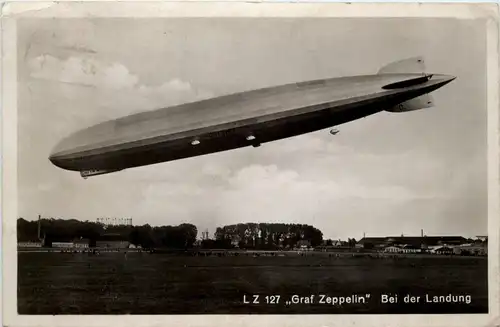 Graf Zeppelin - Bei der Landung -235420