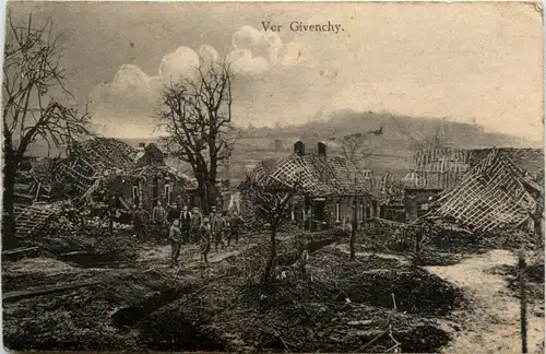 Vor Givenchy -260332