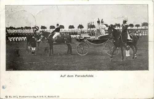 Kaiser Wilhelm auf dem Paradefelde -237270