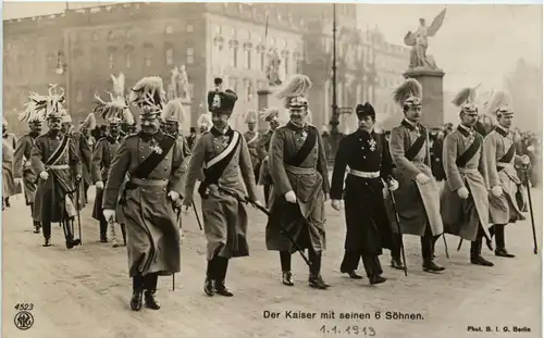 Kaiser Wilhelm II mit seinen 6 Söhnen -237202