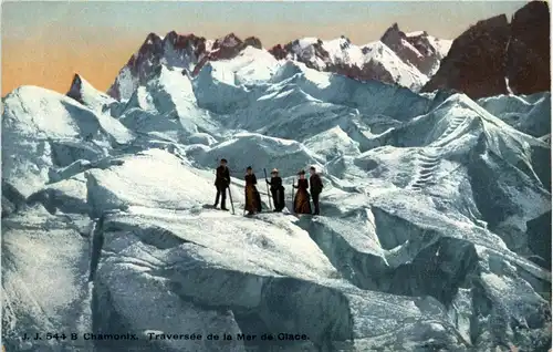 Chamonix - Traversee de la Mer de Glace -239502