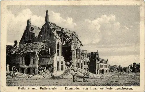 Dixmuiden - Zerschossene Häuser -241140