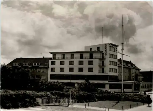 Cuxhaven Duhnen - Strandhotel -240856