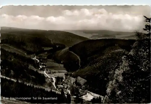 Stephanopeler Tal im Sauerland -278278