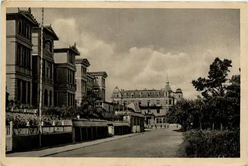 Zinnowitz auf Usedom - Strandpromenade -279144