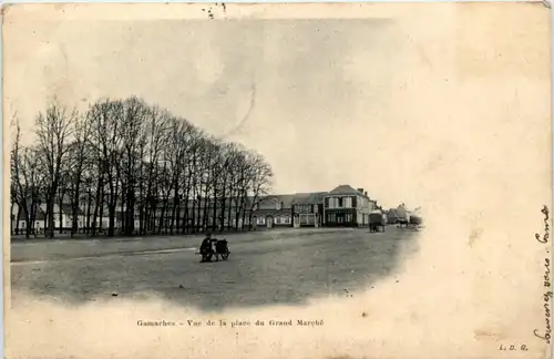 Gamaches - Place du Grand Marche -220348