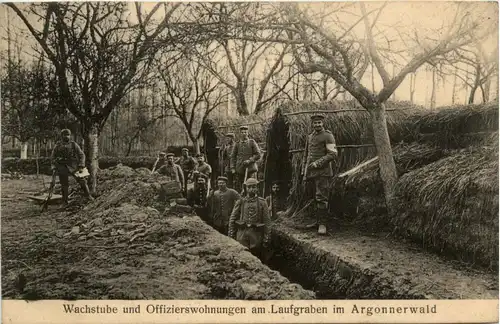 Wachstube am Laufgraben im Argonnerwald -280214