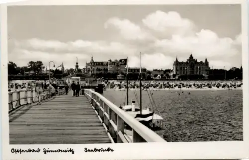 Zinnowitz auf Usedom - Seebrücke mit Hakenkreuz -279140