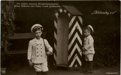 Die Söhne unseres Kronprinzenpaares -245694