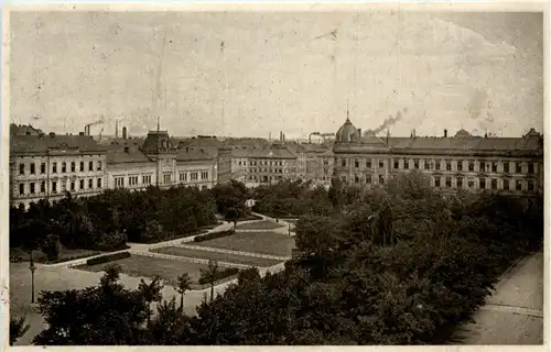 Brno - Winterhollerovo namesti -280628