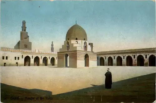 Cairo - Mosque of Ibn Tulur -280914