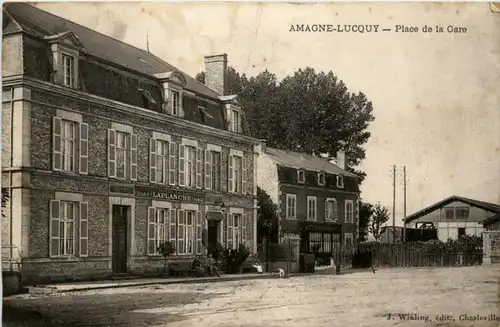Amagne - Lucquy - Place de la gare -220728