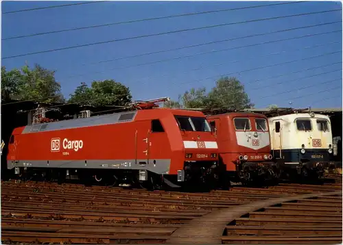 Parade der Elektro Güterzuglokomotiven -221468