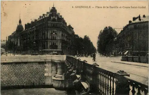 Grenoble - Place de la Bastille -220934