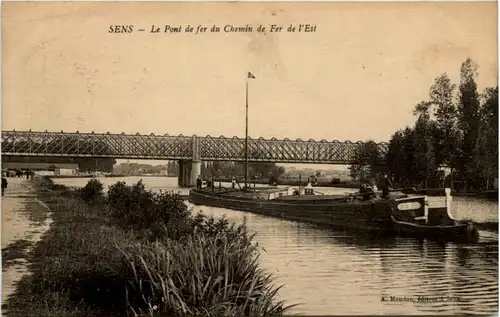Sens - Le Pont -221208
