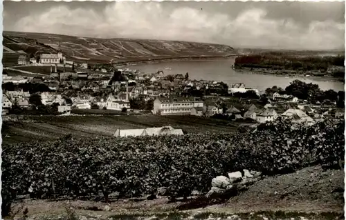 Nierstein am Rhein -222410