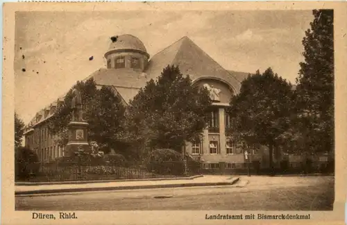 Düren - Landratsamt mit Bismarckdenkmal -224488